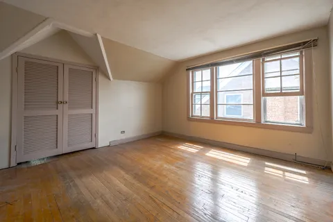 $299,000 | 1928 North 72nd Court, Elmwood Park, IL 60707
