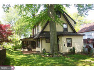 2421 Poplar Road Havertown, PA 19083 - Photo 2 of 6
