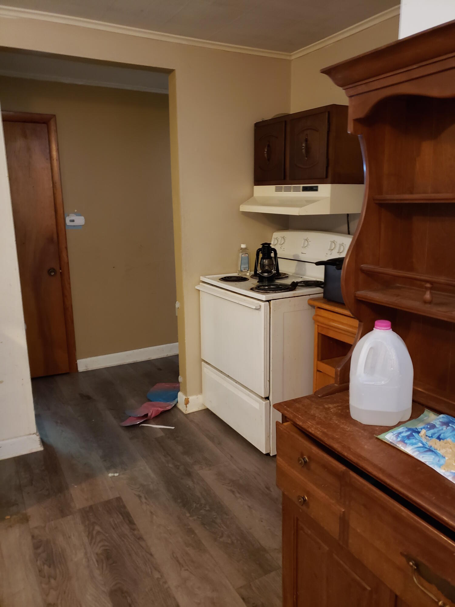 211 State Park Road Casco, ME 04015 - Photo 6 of 15 211 Unit 2 Kitchen