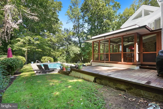 $1,749,999 | 7105 Wilson Lane, Bethesda, MD 20817