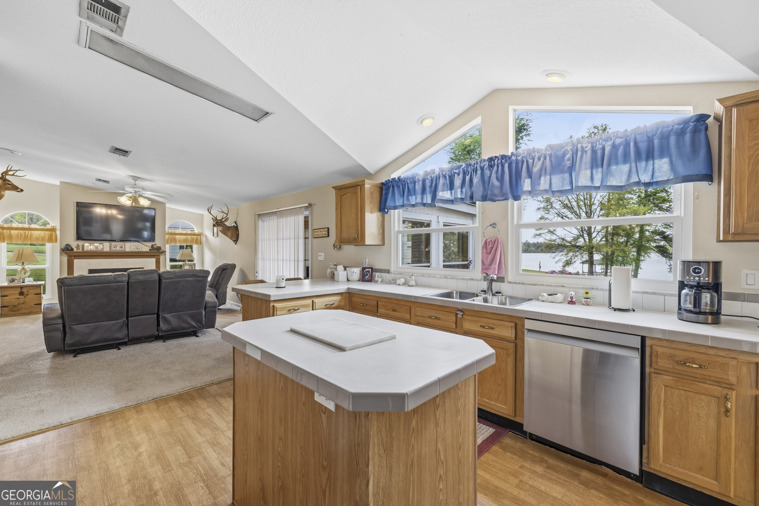 1052 Crooked Creek Road Eatonton, GA 31024 - Photo 18 of 54