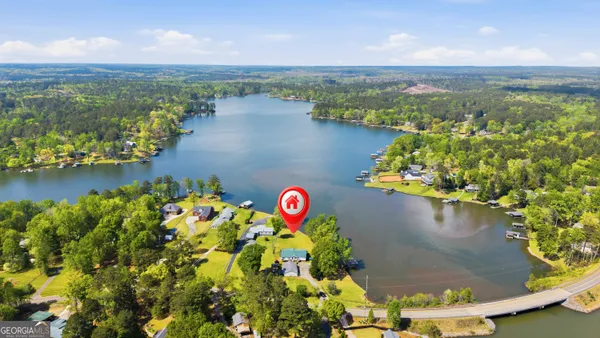 a view of a lake with houses