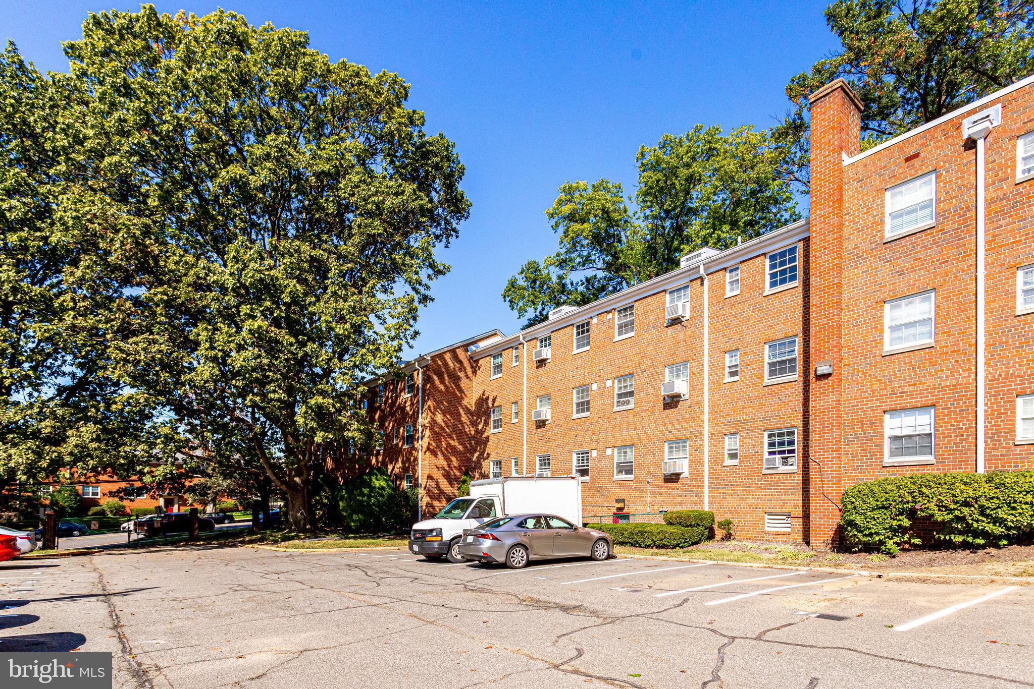 5226 8th Road South, Unit 4 Arlington, VA 22204 - Photo 31 of 39 Gallery Image 31