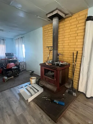 a view of a storage & utility room