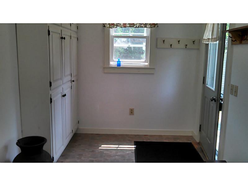 341 Ocean Point Road East Boothbay, ME 04544 - Photo 27 of 33 Entry. Mudroom Entry