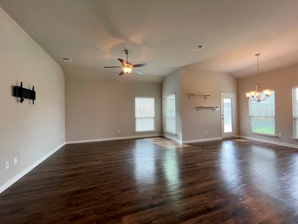 8113 Northgate Loop Temple, TX 76502 - Photo 3 of 33
