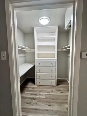 a view of walk in closet
