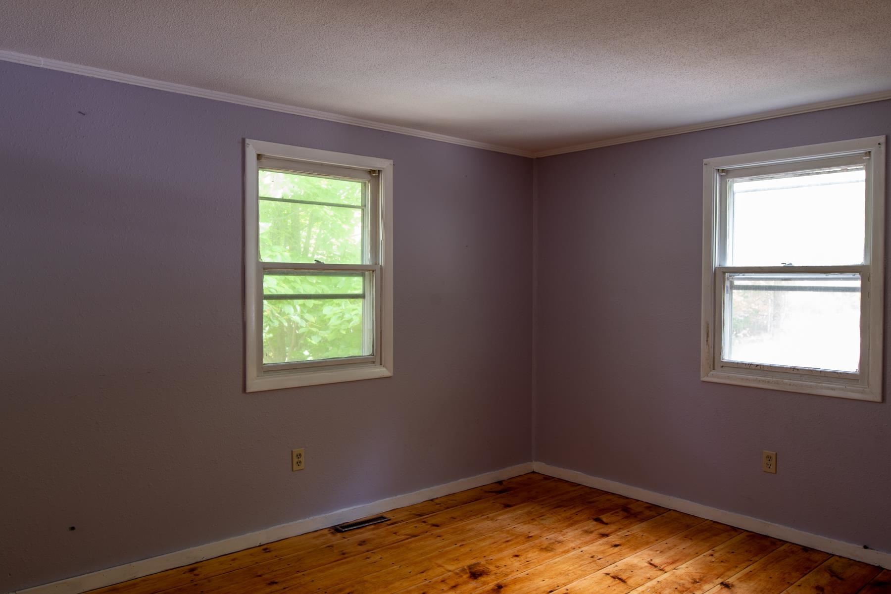 102 Roberts Road Londonderry, VT 05148 - Photo 13 of 20