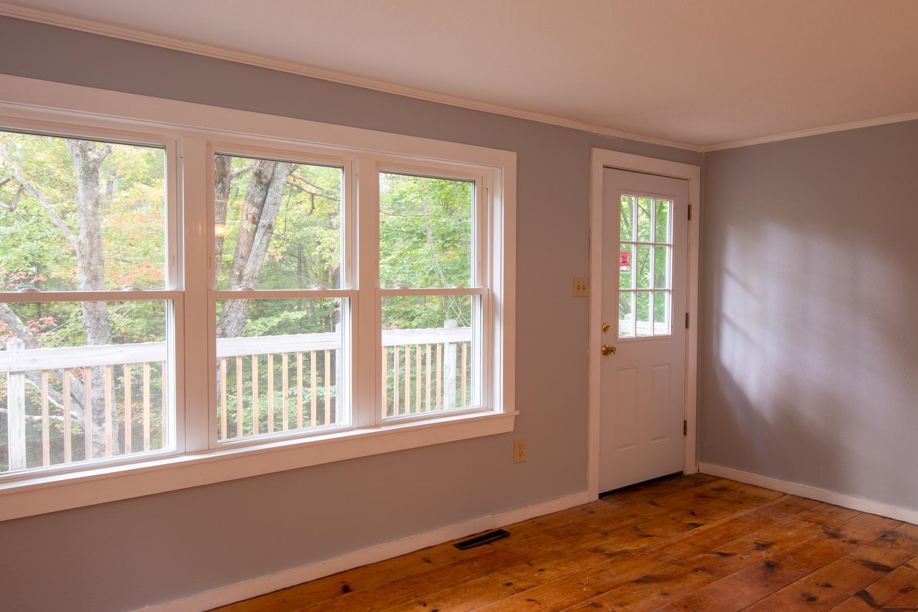 102 Roberts Road Londonderry, VT 05148 - Photo 7 of 20