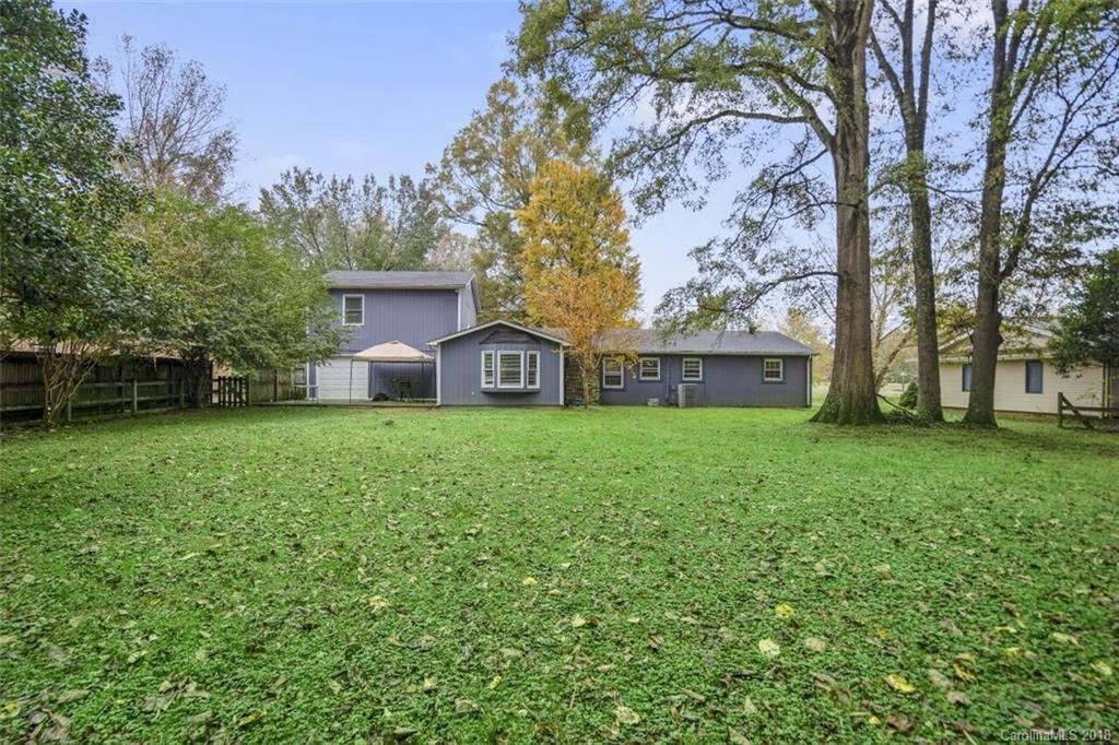 8932 Powell Road Charlotte, NC 28215 - Photo 6 of 28 Gallery Image 6