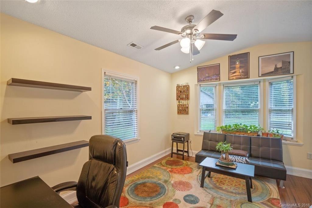 8932 Powell Road Charlotte, NC 28215 - Photo 7 of 28 Gallery Image 7