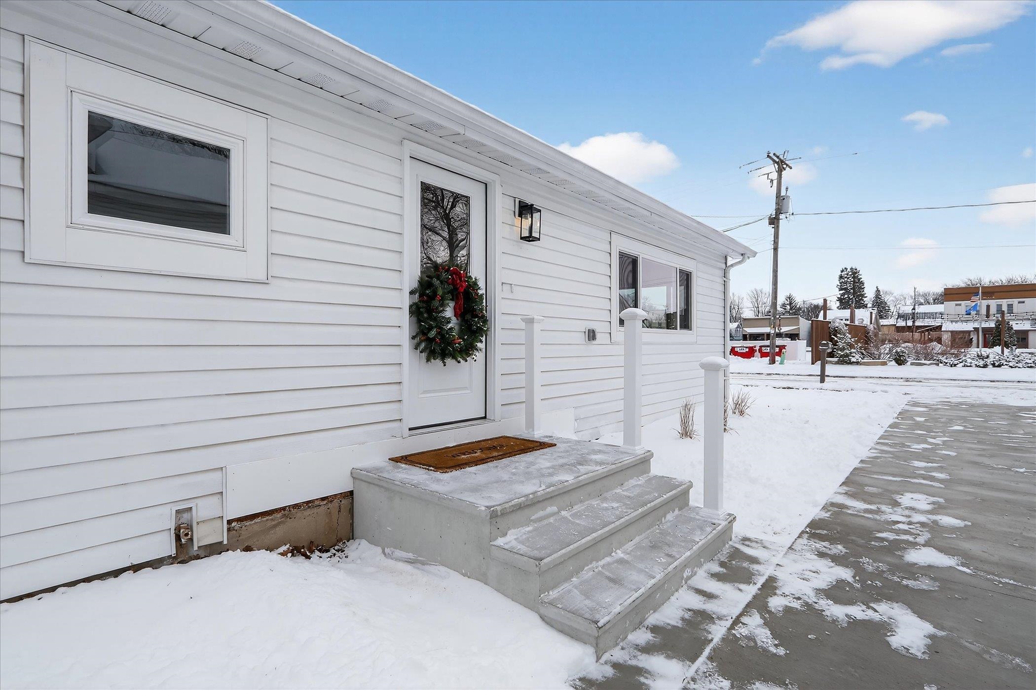 109 Front Street Milton, WI 53563 - Photo 7 of 49