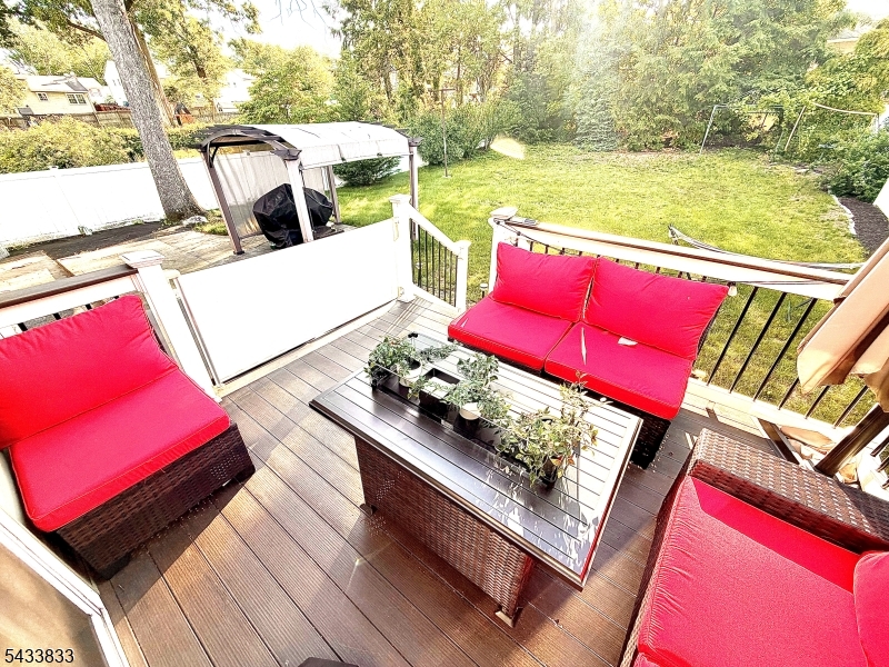 344 Nottingham Way Union, NJ 07083 - Photo 25 of 32