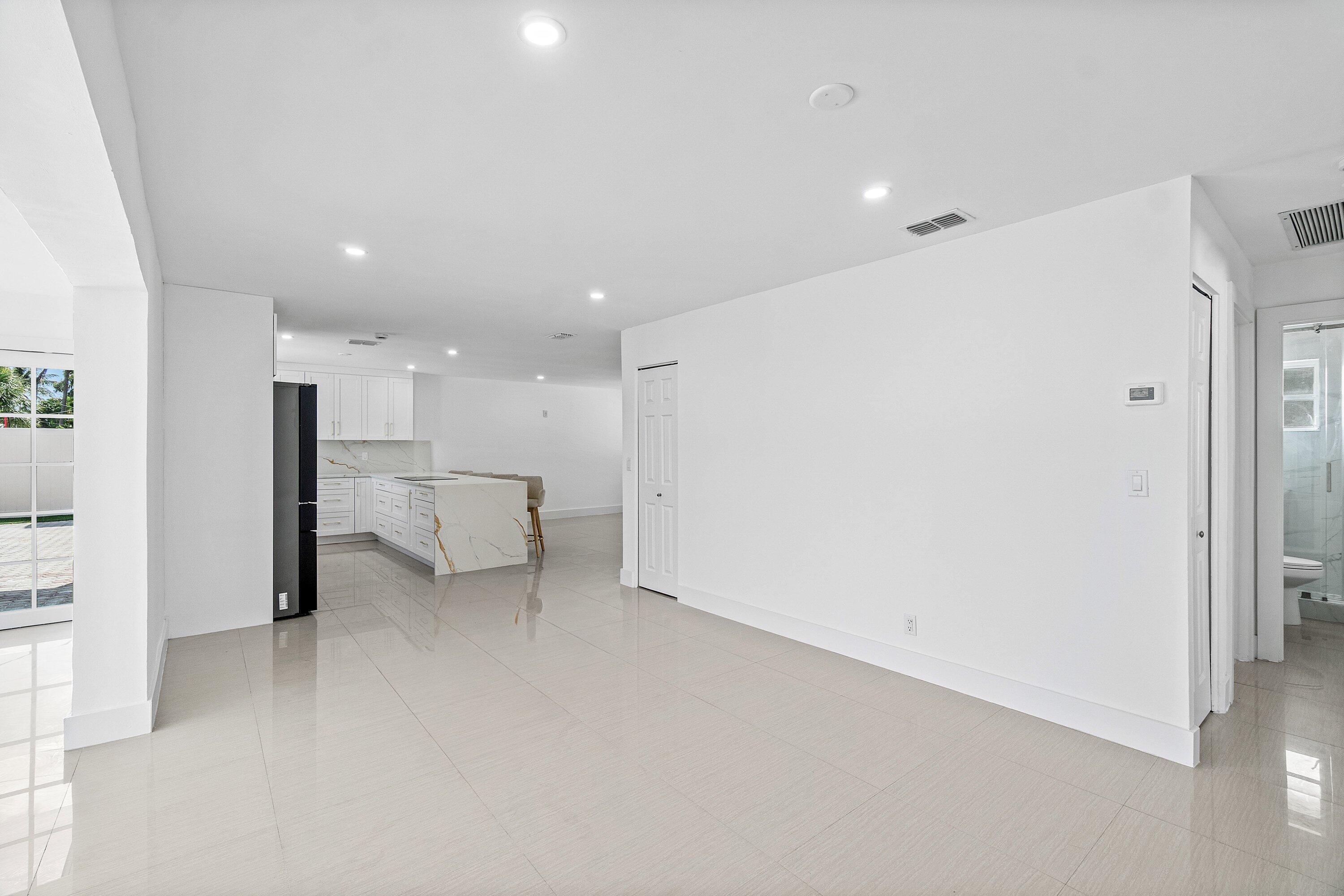 1531 Northwest 4th Street Boca Raton, FL 33486 - Photo 13 of 34 a view of a living room