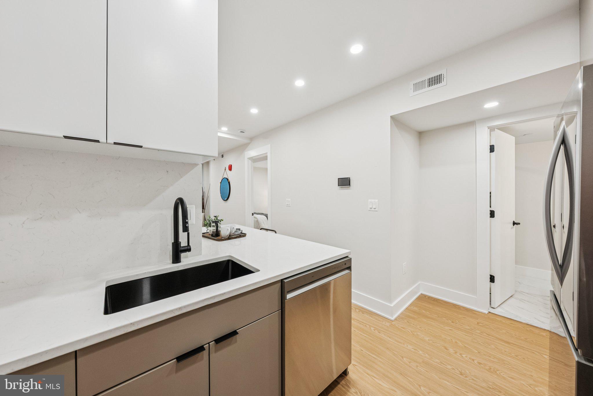 2134 Wisconsin Avenue Northwest, Unit 2 Washington, DC 20007 - Photo 11 of 38