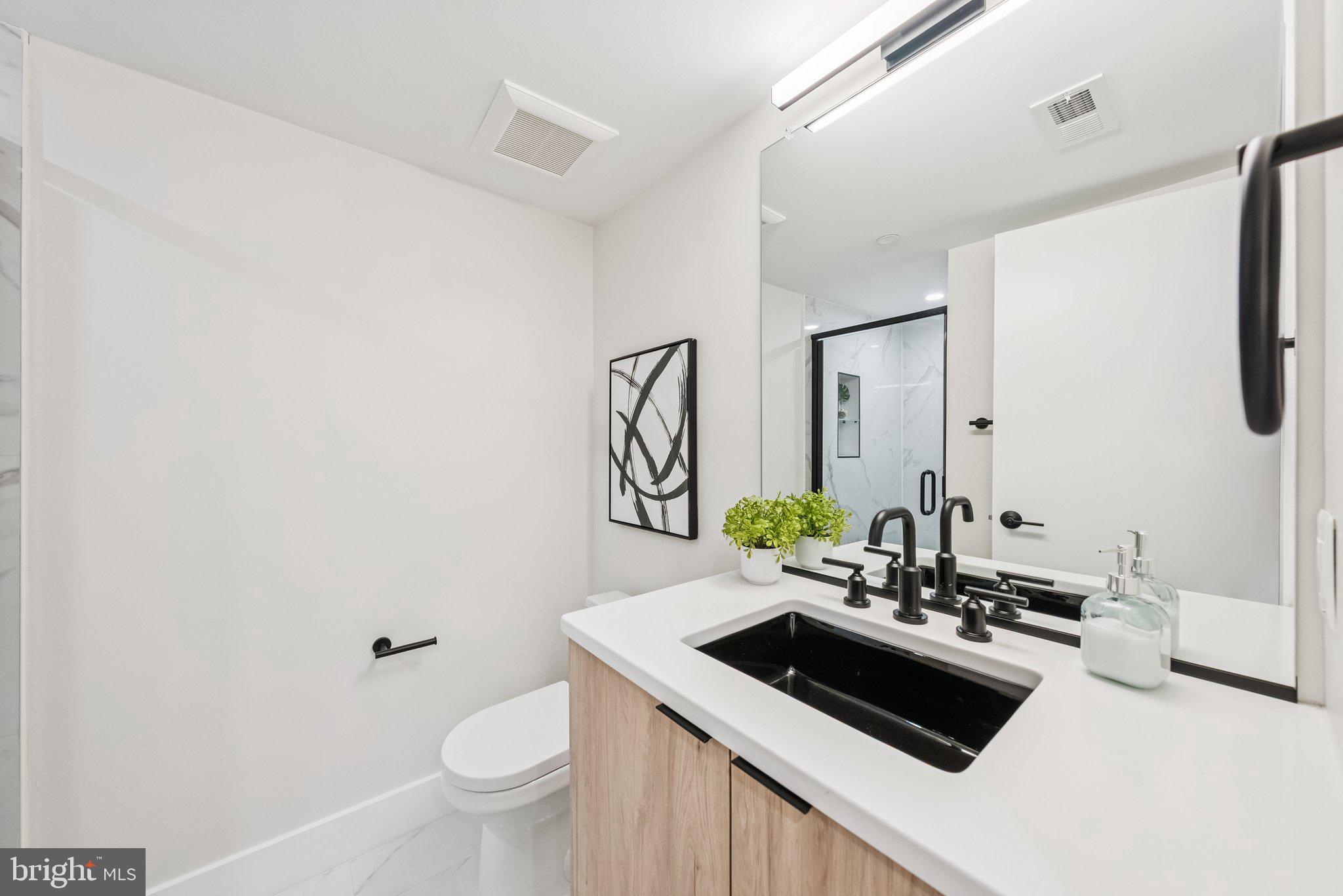 2134 Wisconsin Avenue Northwest, Unit 2 Washington, DC 20007 - Photo 22 of 38