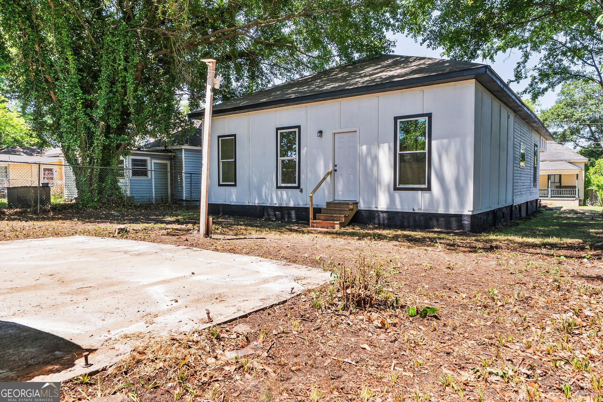 335 Lincoln Avenue Macon, GA 31201 - Photo 5 of 23