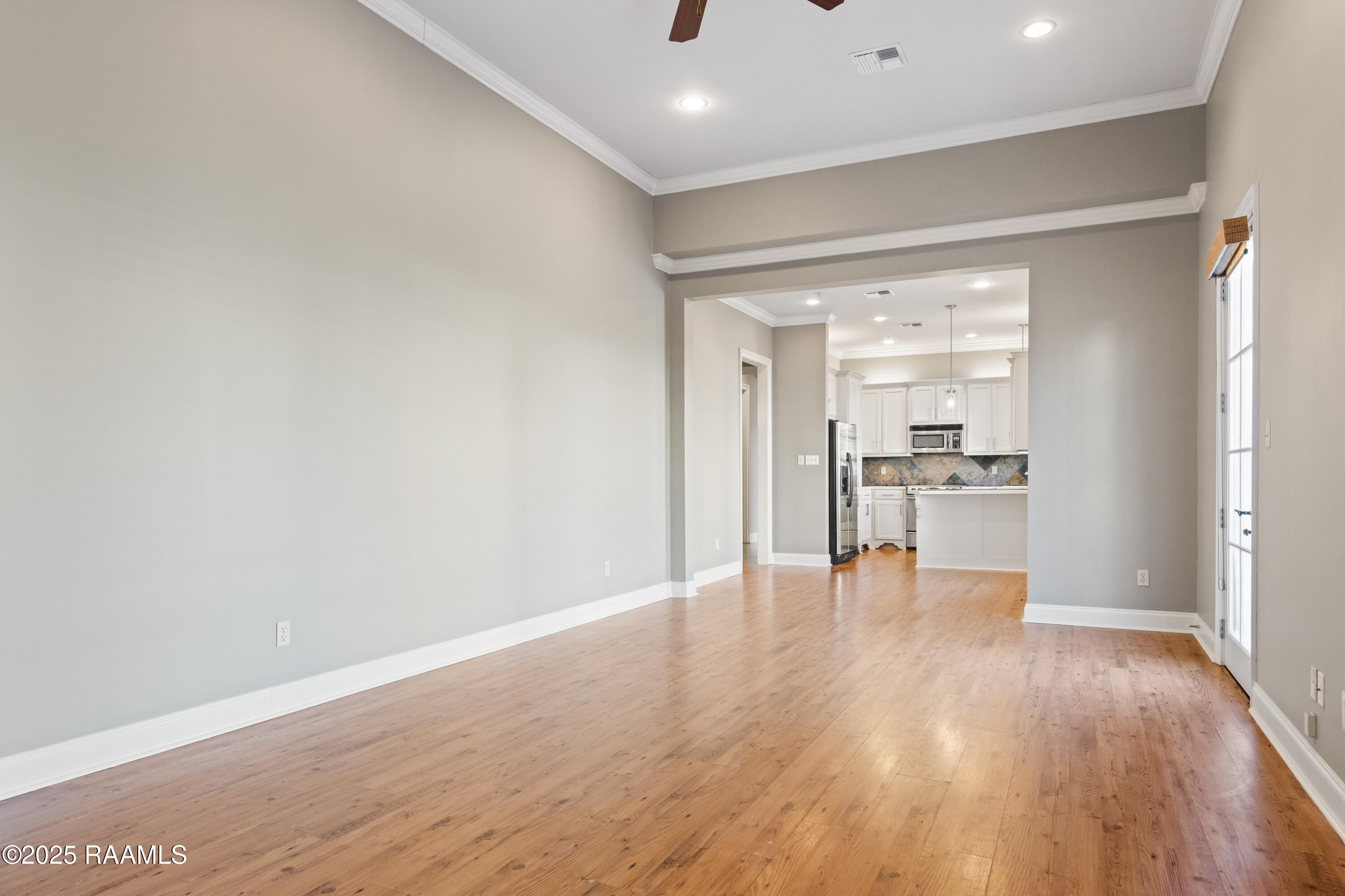 112 Rue Promenade, Unit 1 Lafayette, LA 70508 - Photo 3 of 11 112RuePromenade-7