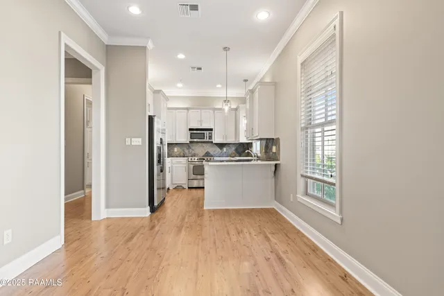 $1,850 | 112 Rue Promenade, Unit 1, Lafayette, LA 70508