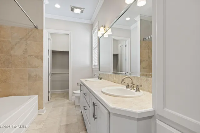 $1,850 | 112 Rue Promenade, Unit 1, Lafayette, LA 70508