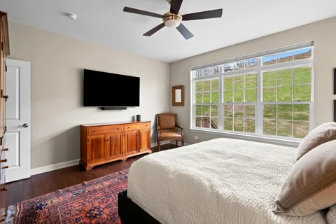 $1,149,000 | 109 Lake Vista Circle, Fontana, WI 53125