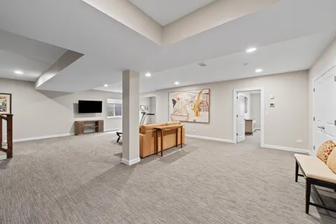 $1,149,000 | 109 Lake Vista Circle, Fontana, WI 53125
