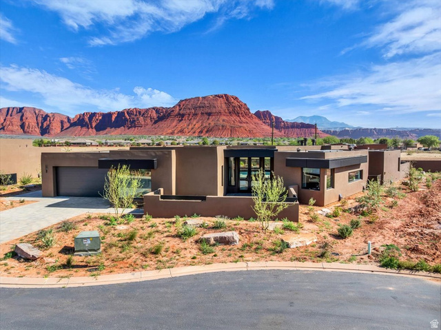 548 West Indigo Way Ivins, UT 84738 - Photo 2 of 46