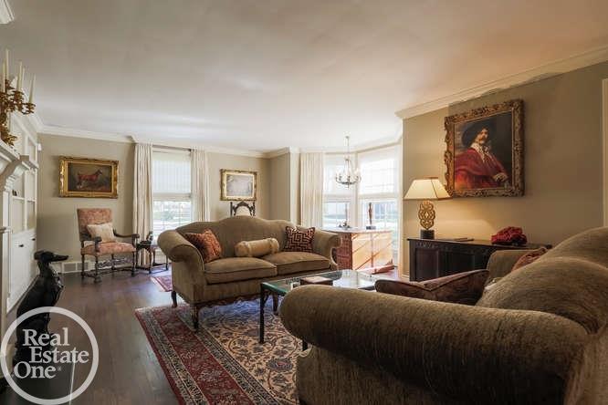 15 Provencal Road Grosse Pointe, MI 48236 - Photo 13 of 50 31333812-13.JPG
