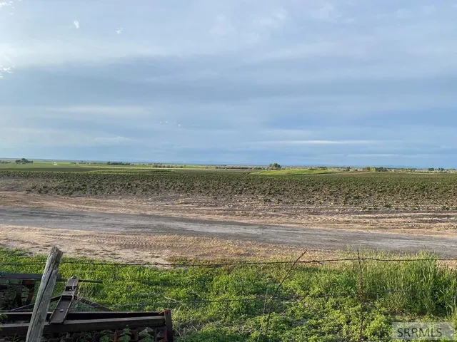 $185,000 | 600 East 600 North, Roberts, ID 83444