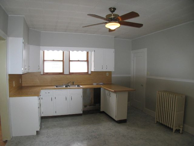621 A Hoosick Road Troy, NY 12180 - Photo 3 of 8 Photo 3