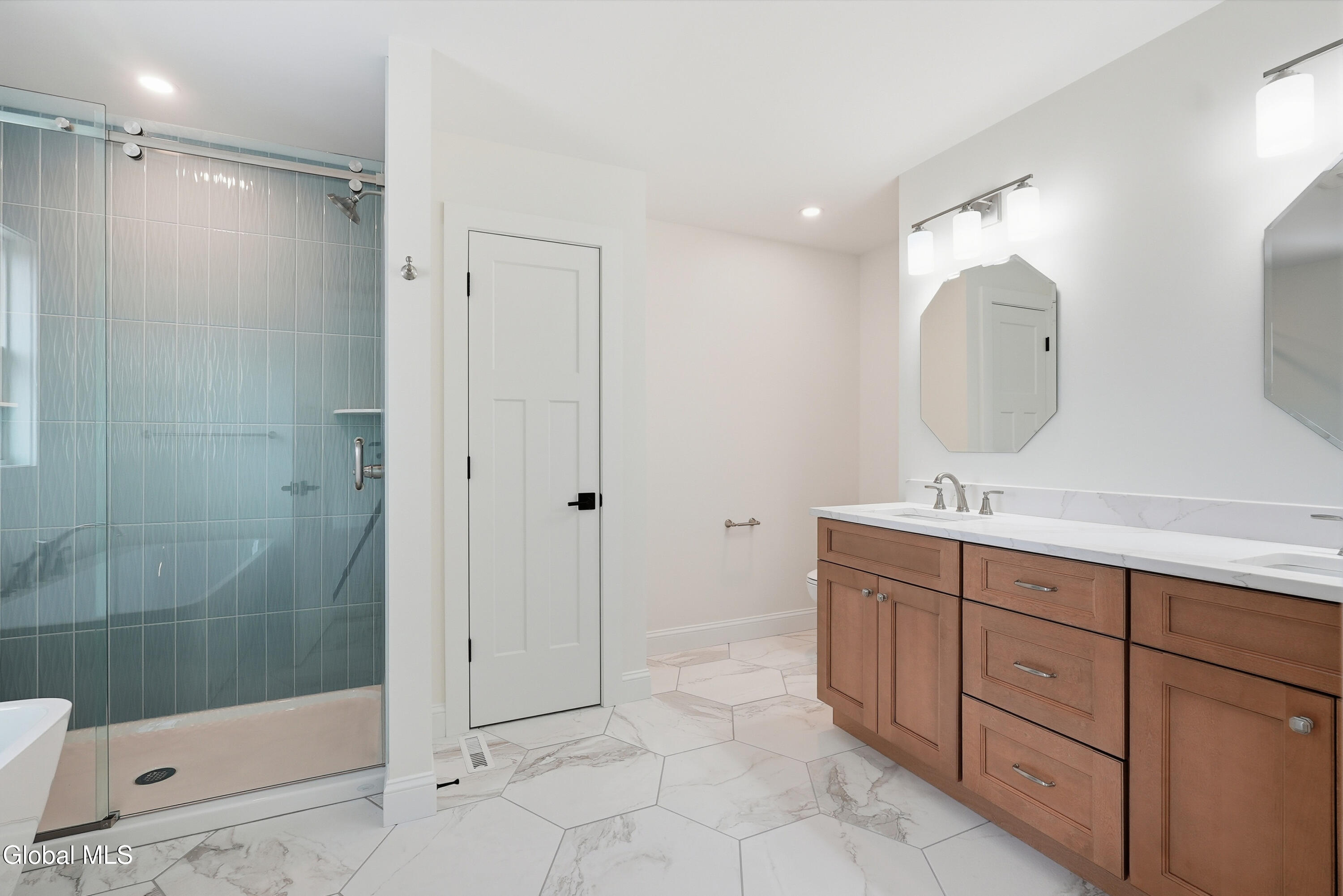 1 Welding Way Colonie, NY 12047 - Photo 31 of 48 35