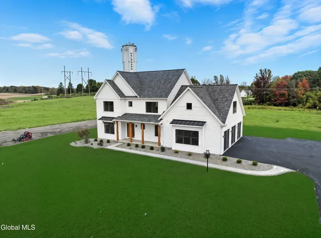 $825,000 | 1 Welding Way, Colonie, NY 12047