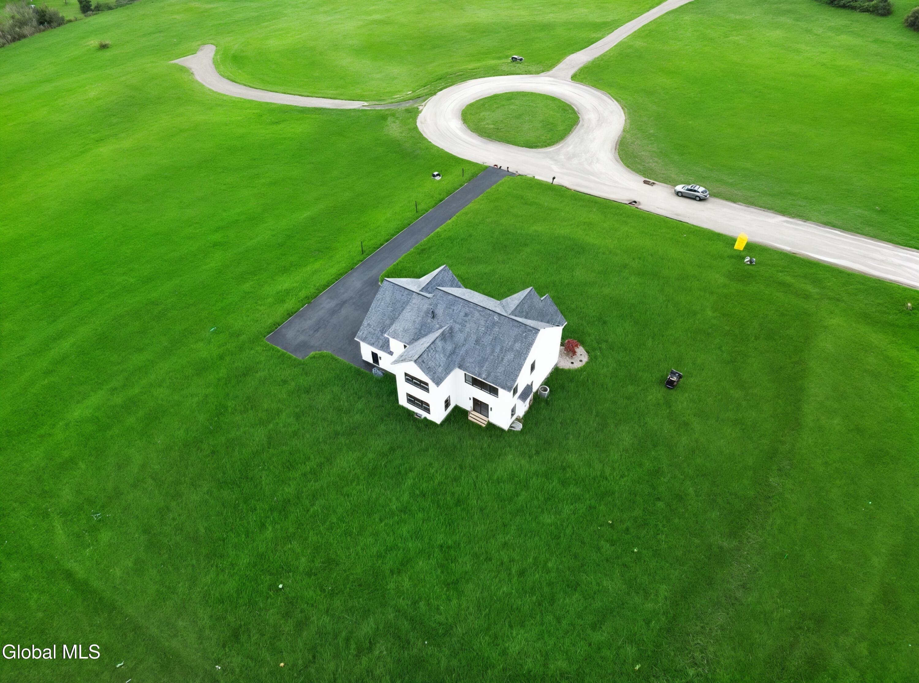 1 Welding Way Colonie, NY 12047 - Photo 45 of 48 DJI_0097_grass_638b1d88-fbfd-4963-ba93-0