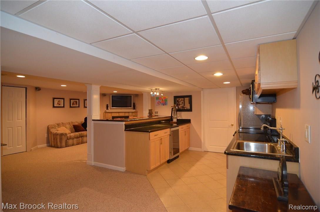 2183 Wayward Drive Rochester, MI 48309 - Photo 38 of 44 Spacious Lower Level With Full Kitchen