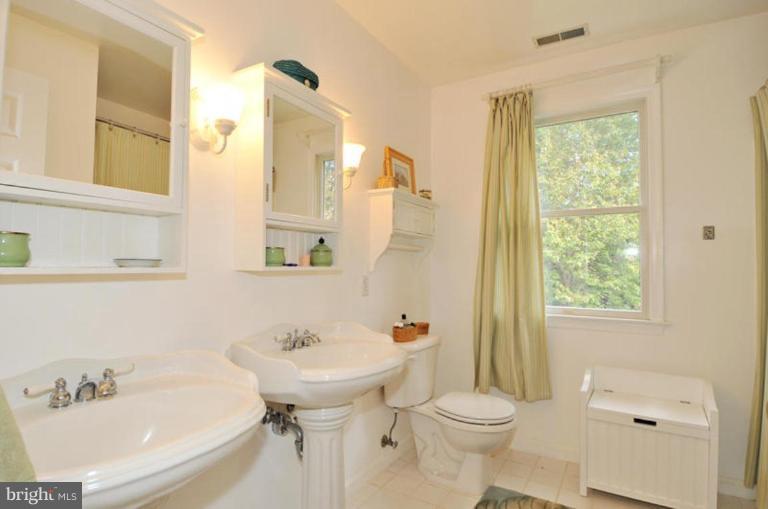14230 Rover Mill Road West Friendship, MD 21794 - Photo 14 of 29 Bath #2