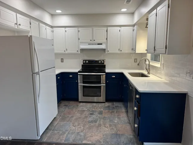 $1,695 | 105 Fifer Court, Cary, NC 27511