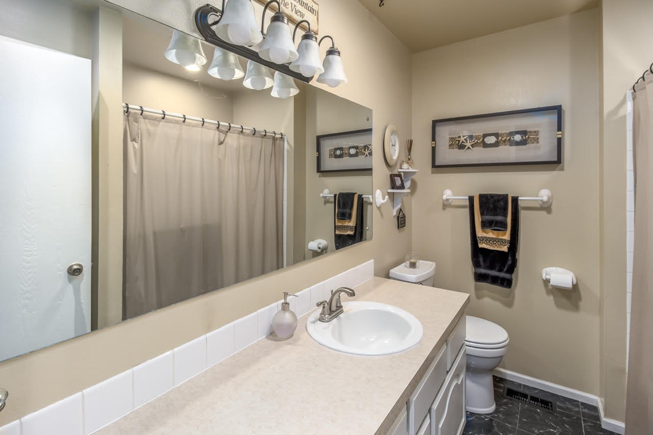 3512 South Woodward Road Spokane Valley, WA 99206 - Photo 11 of 20 Gallery Image 11