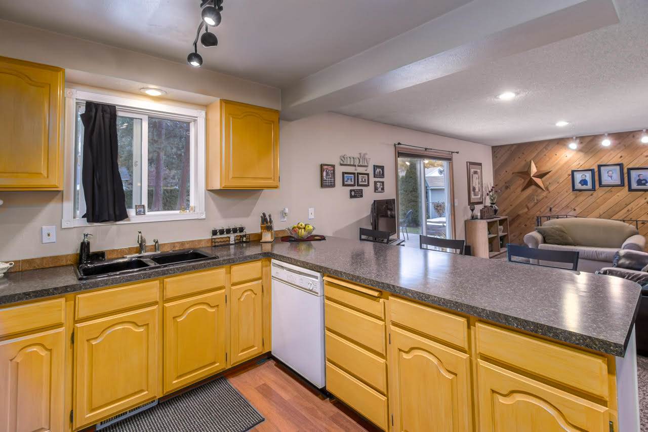 3512 South Woodward Road Spokane Valley, WA 99206 - Photo 4 of 20 Gallery Image 4