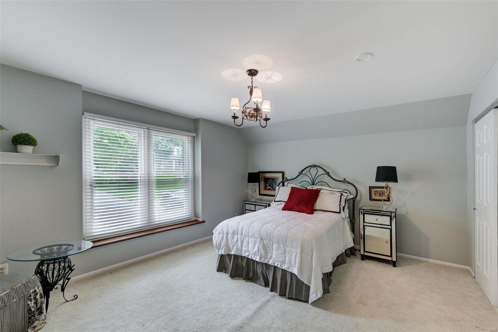 733 Bent Brook Road St. Louis, MO 63122 - Photo 11 of 21 Gallery Image 11