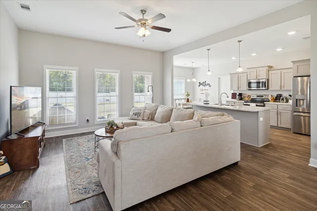 $315,000 | 407 Autumn Avenue, Statesboro, GA 30458