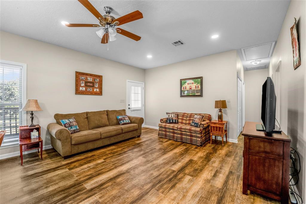 122 Bank Street Lake Charles, LA 70607 - Photo 3 of 21