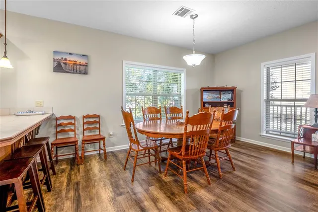 $275,000 | 122 Bank Street, Lake Charles, LA 70607