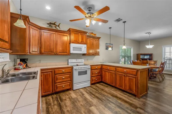 $275,000 | 122 Bank Street, Lake Charles, LA 70607