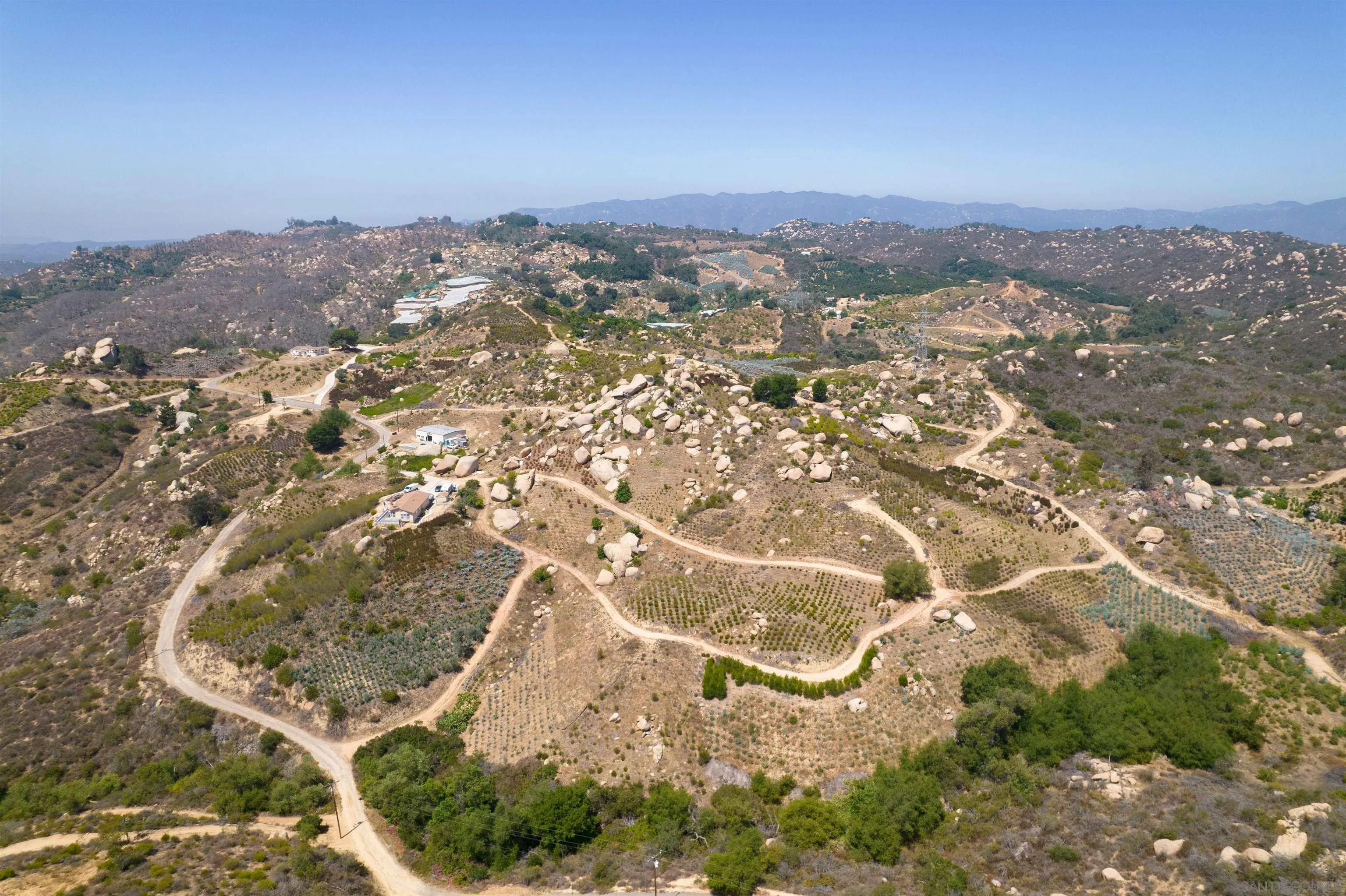 3458 De Luz Heights Road Fallbrook, CA 92028 - Photo 5 of 9 Gallery Image 5