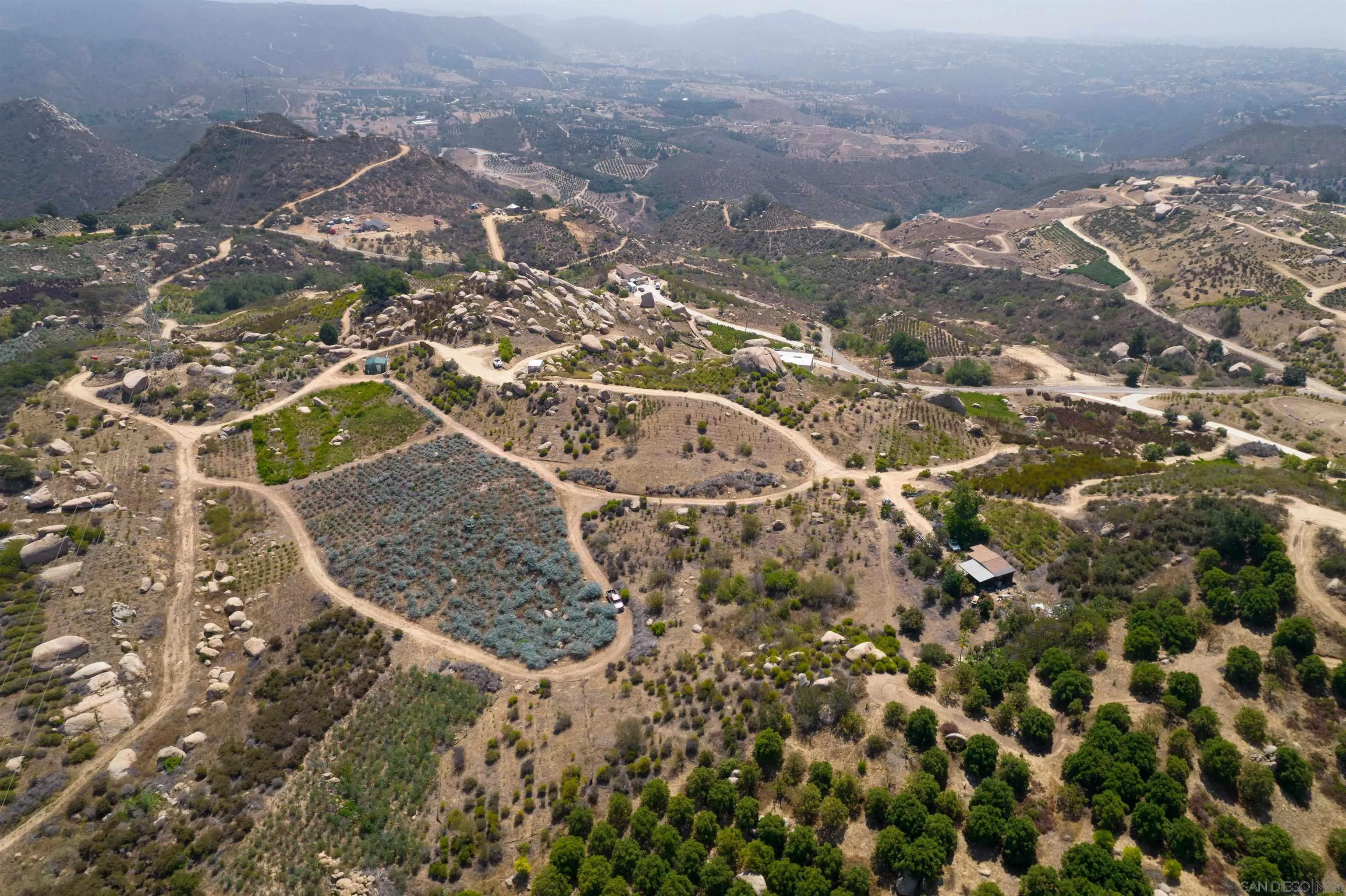3458 De Luz Heights Road Fallbrook, CA 92028 - Photo 6 of 9 Gallery Image 6