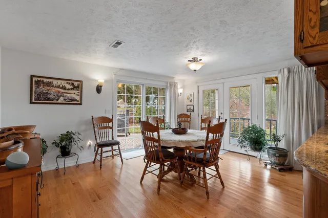 $1,000,000 | 15717 East Cooper Road, Mead, WA 99021