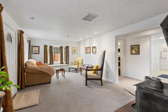 $1,000,000 | 15717 East Cooper Road, Mead, WA 99021