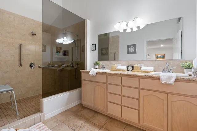 $1,000,000 | 15717 East Cooper Road, Mead, WA 99021