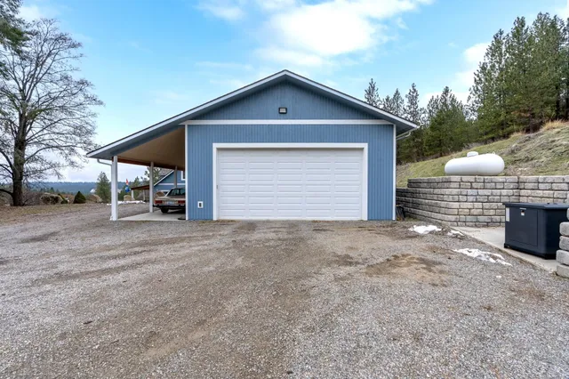 $1,000,000 | 15717 East Cooper Road, Mead, WA 99021