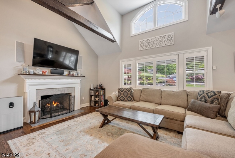 31 Osceola Road Wayne, NJ 07470 - Photo 7 of 44